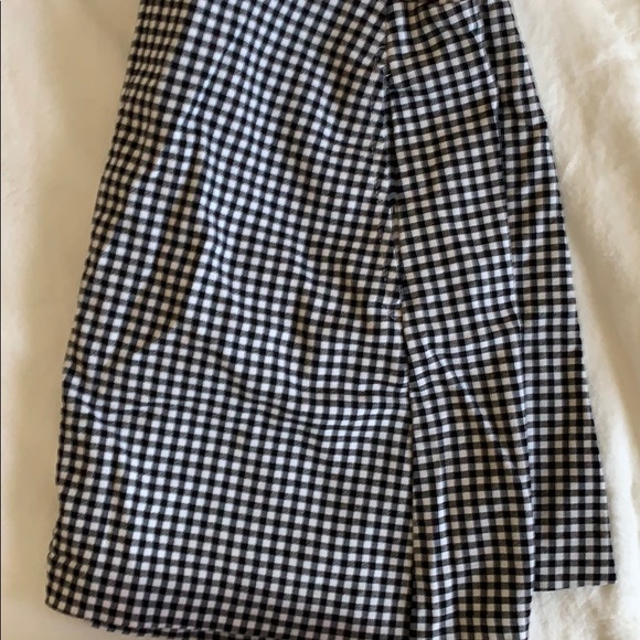 Urban Outfitters Checkered Skirt - Picture 4 of 4